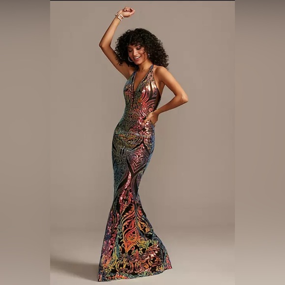 David's Bridal Dresses & Skirts - David’s Bridal iridescent sequin brocade illusion plunge dress